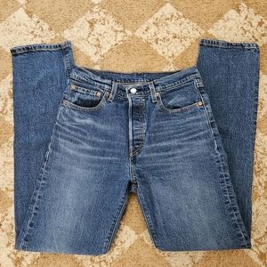 501 Levi's straight jeans